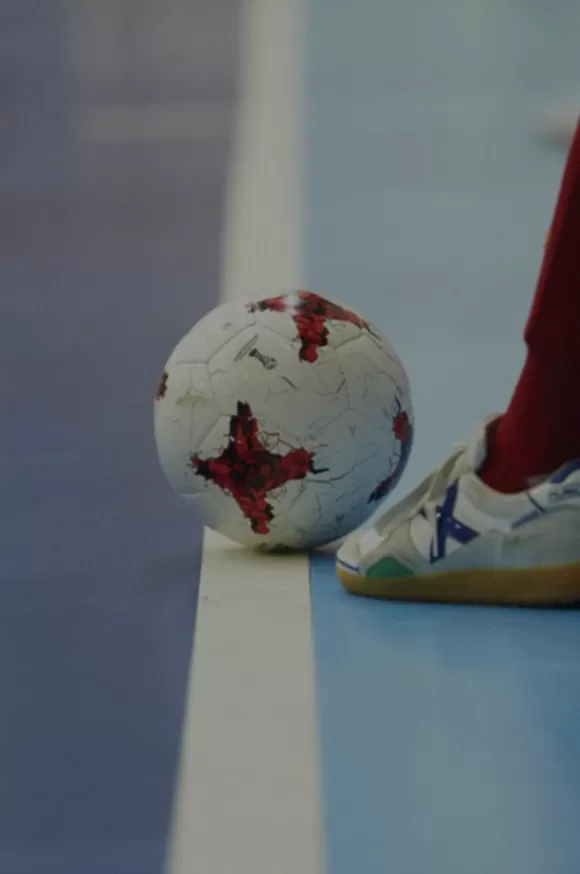 Extraescolars de futbol sala a les escoles de la xarxa Jesuites Educacio